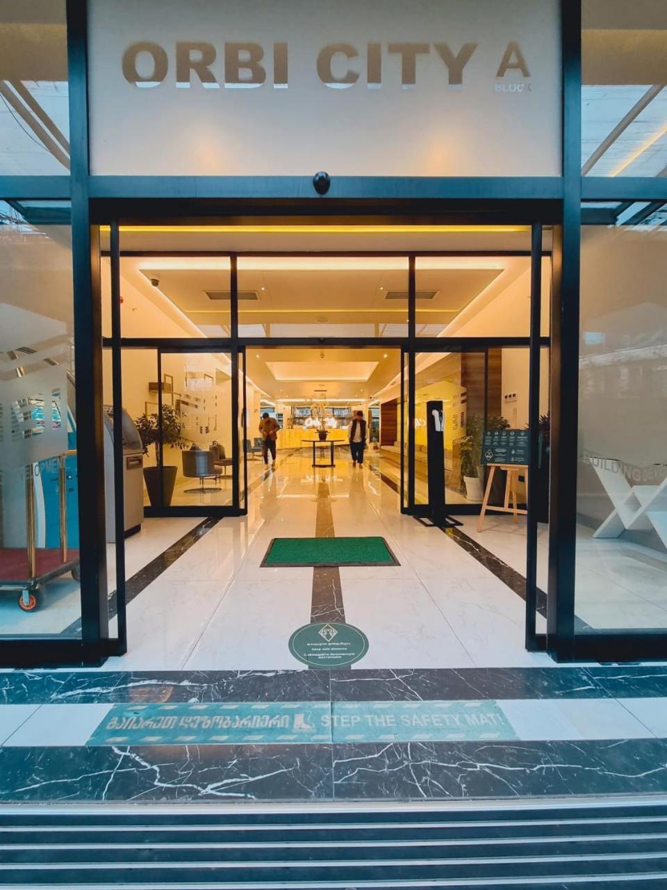 Orbi City Aparthotel Batum Dış mekan fotoğraf