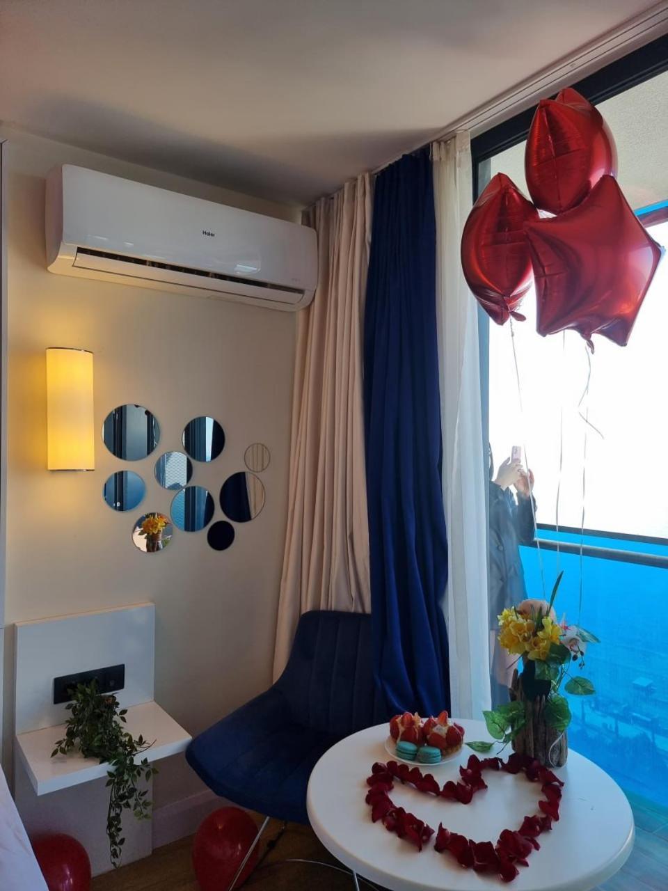 Orbi City Aparthotel Batum Dış mekan fotoğraf