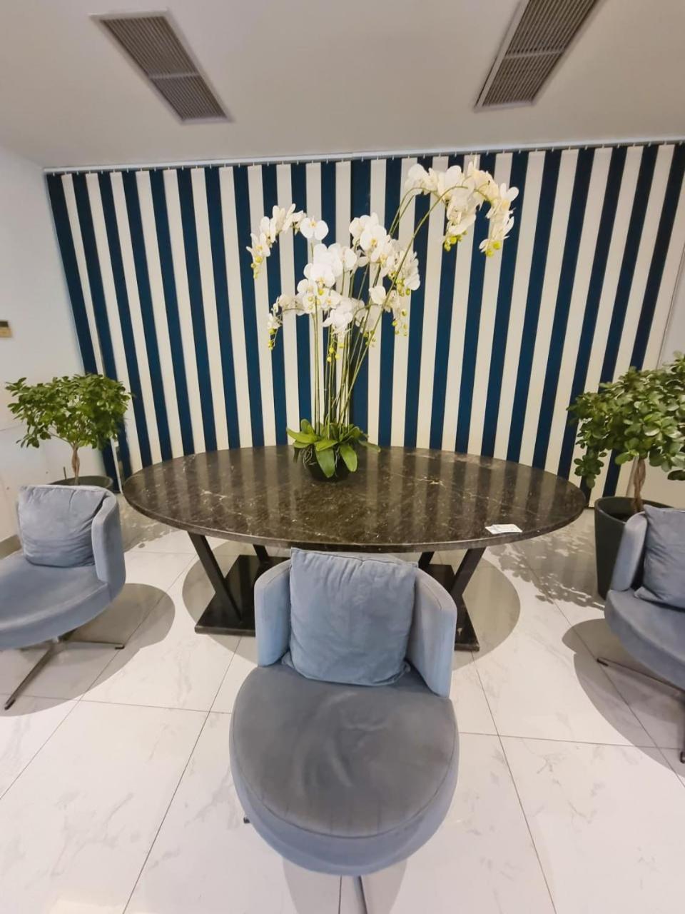 Orbi City Aparthotel Batum Dış mekan fotoğraf